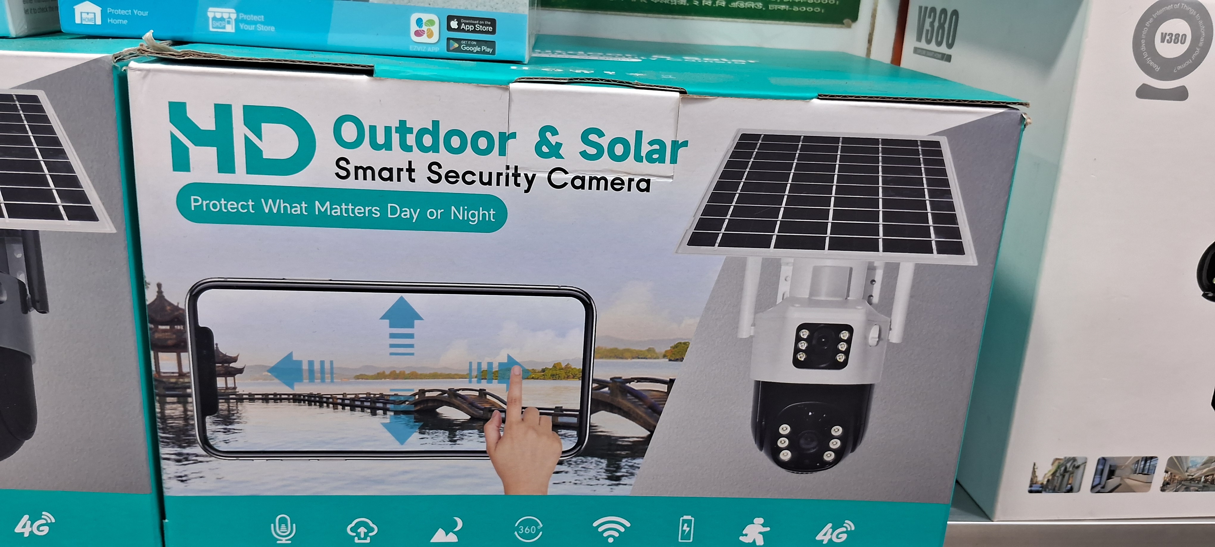 HD Outdoor &amp; Solar Powered 4G Smart Security Camera (360° View)
