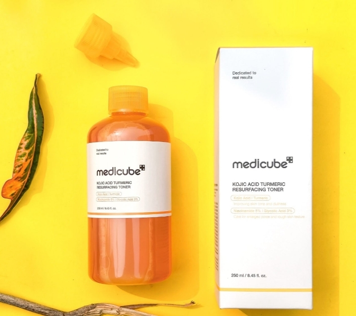 ✨ Medicube Kojic Acid Turmeric Resurfacing Toner 250ml ✨